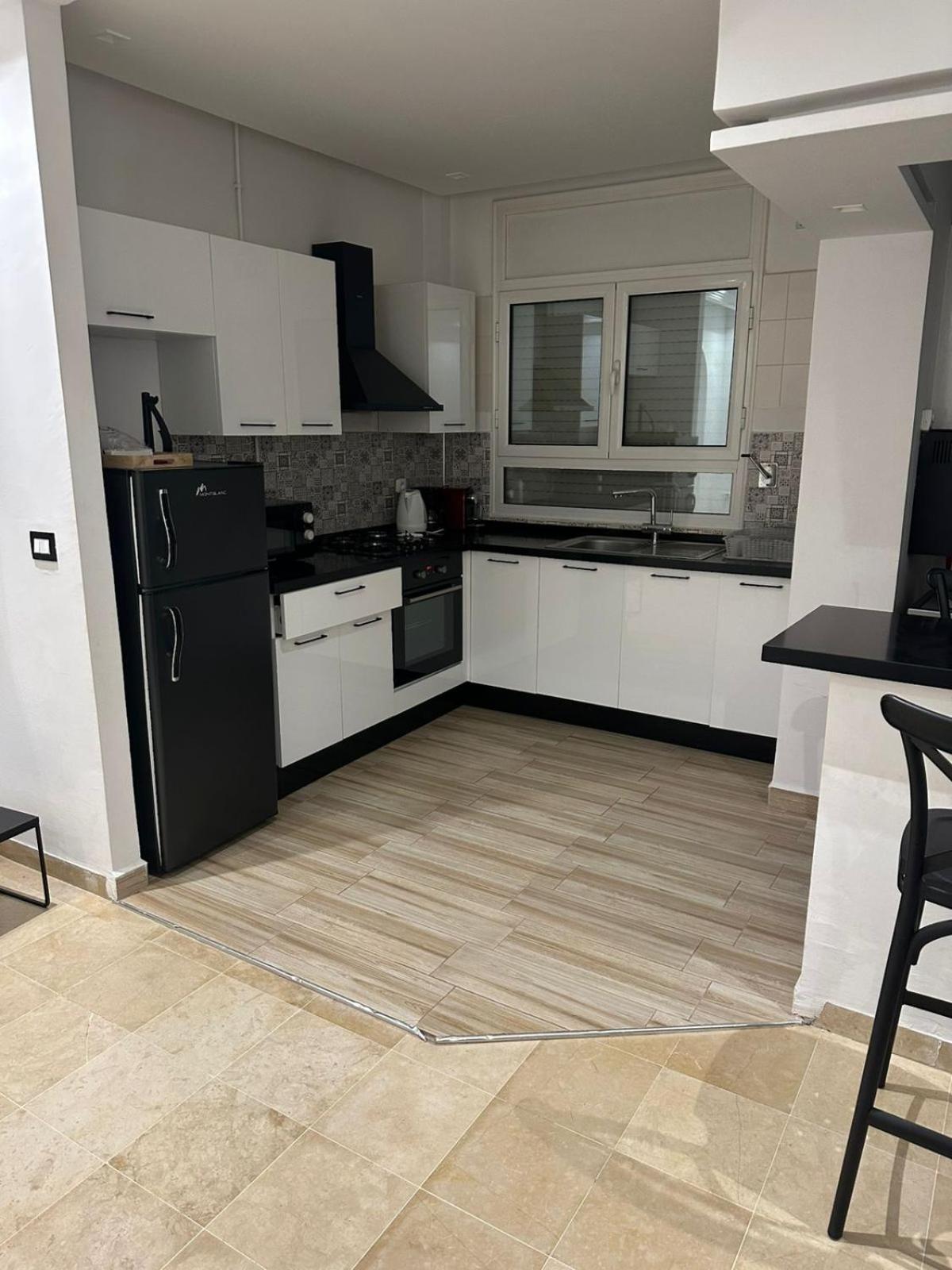 Appartement El Aouina *